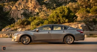 Nissan Teana (2014-2018): Mexanika və Termodinamikadan İdarə Olunan Mühəndislik Nümunəsi